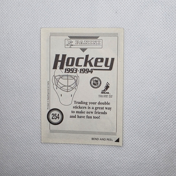 1993-94 Panini Hockey Tim Cheveldae Detroit Red Wings #254 Sticker - Picture 3 of 3